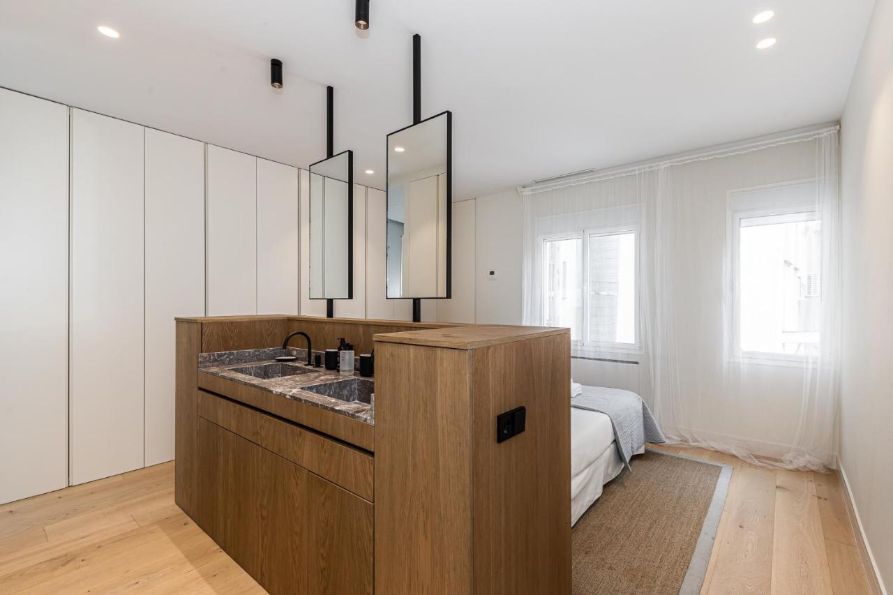 Waou Puerta Del Sol VI - Alquiler Corta Duracion Apartment Мадрид Екстериор снимка